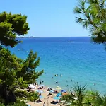 Spacious 1 Bedroom 2 Km To Pessada Apartment Dhorizata