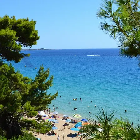 Spacious 1 Bedroom 2 Km To Pessada Apartment Dhorizata